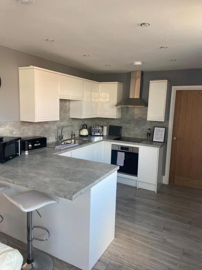 Spacious One Bedroom Ground Floor Apartment Harrogate Dış mekan fotoğraf